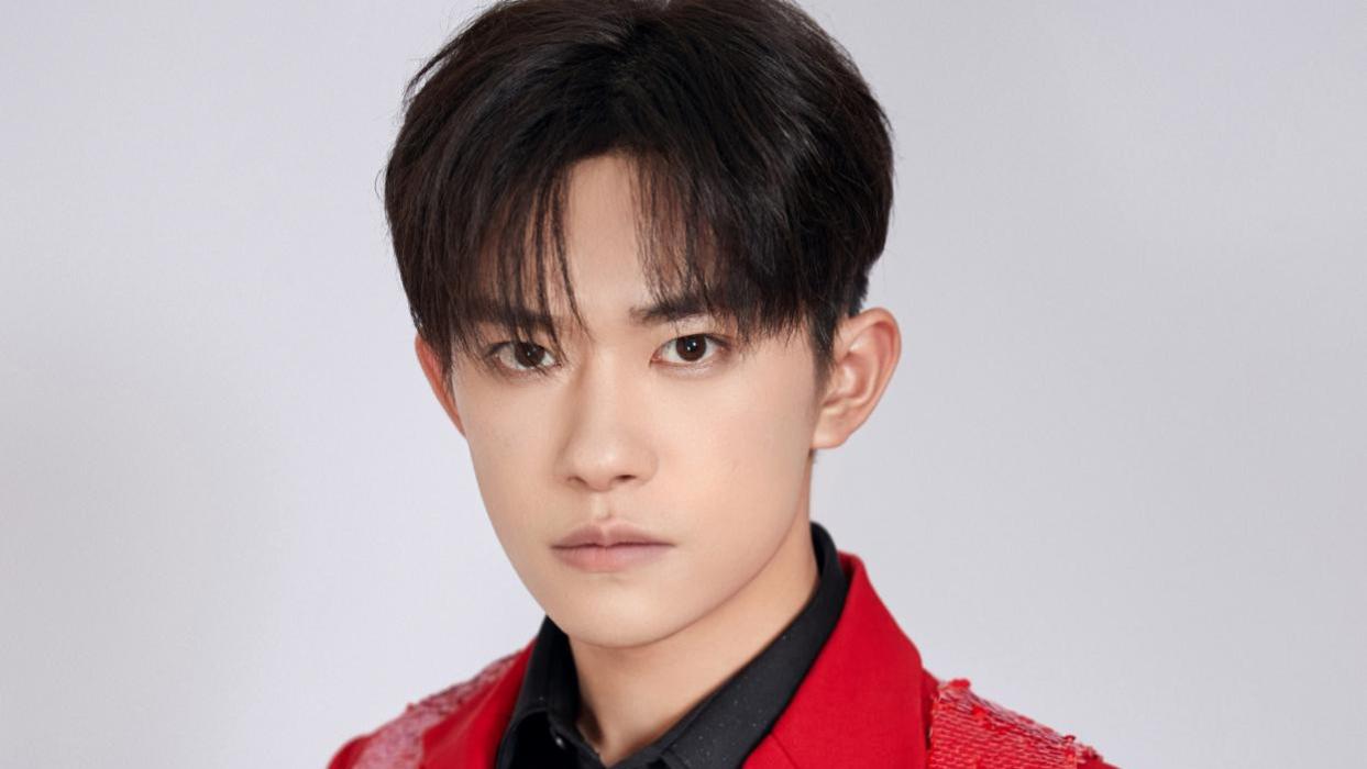 张艺兴|《向往7》模式有变，2老人独守小屋，拟邀4波飞行嘉宾，阵容豪华