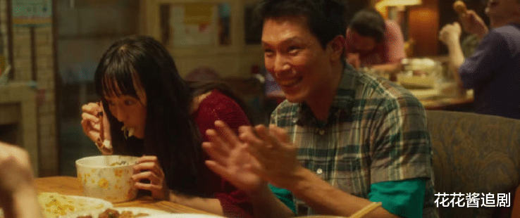 这才是真顶流！刘德华扫楼好热闹啊！