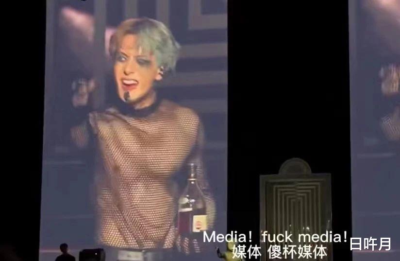 王嘉尔|艺人爱国,当如王嘉尔这般,敢公开抨击国外媒体