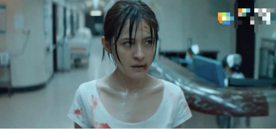 热依扎|拿下视后才3个月,被推上神坛的热依扎,如今只是个36岁单亲妈妈