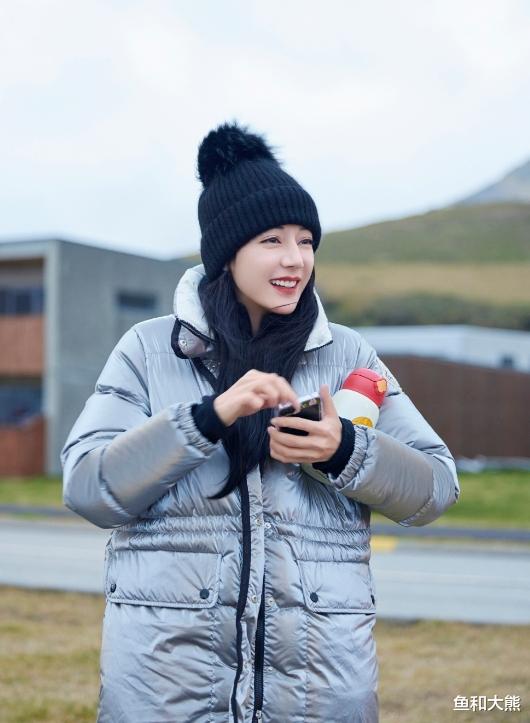 曝迪丽热巴隐私给胡先煦,赵昭仪行为惹群嘲,《花少》还是开撕了