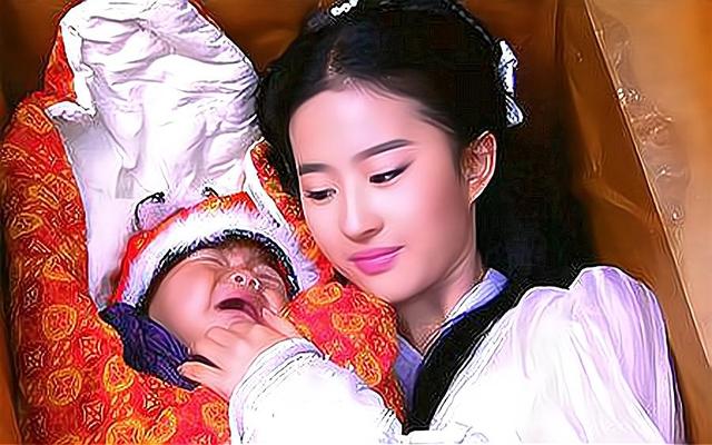 难怪小龙女十六年都没老，看看谷底孩子的衣服，你就懂了