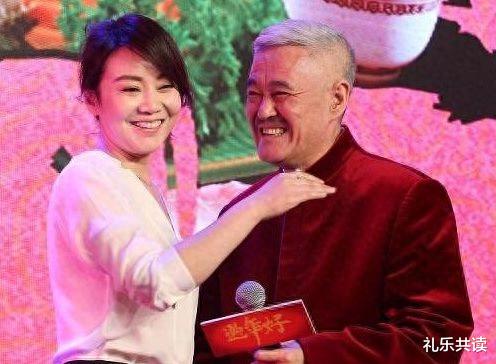 赵本山暧昧的九大女星，个个肤白貌美懂事听话，揭开赵本山真面目