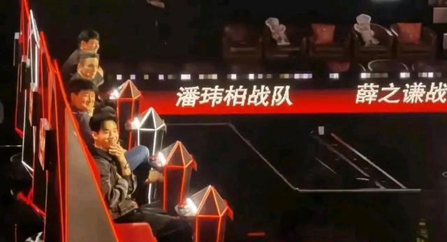 2023《好声音》导师座次引争议，潘玮柏为什么被薛之谦挤到边上
