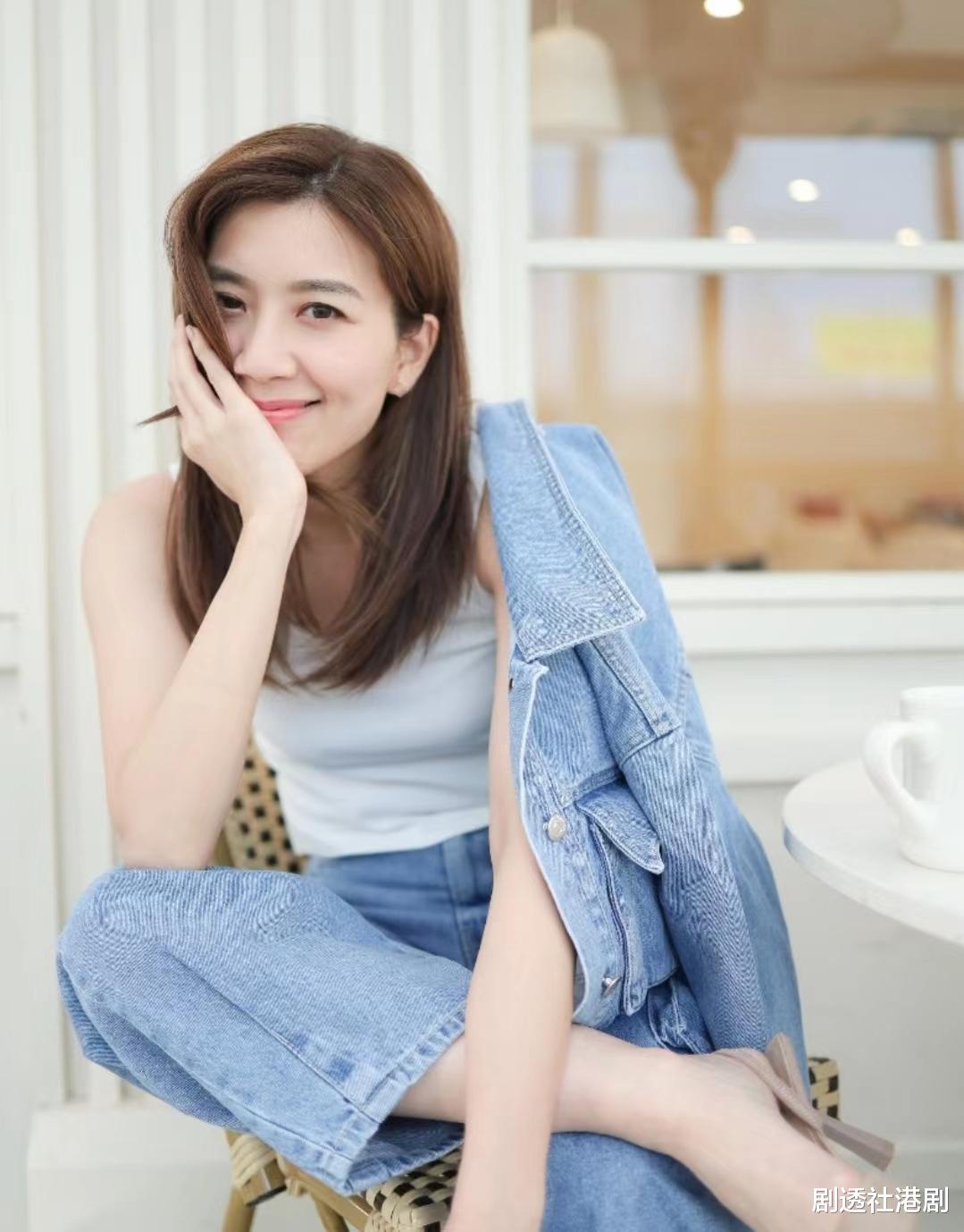 薛之谦|踩过界搞时装生意!TVB当家花旦自当模特吸人气,价格亲民火速售空