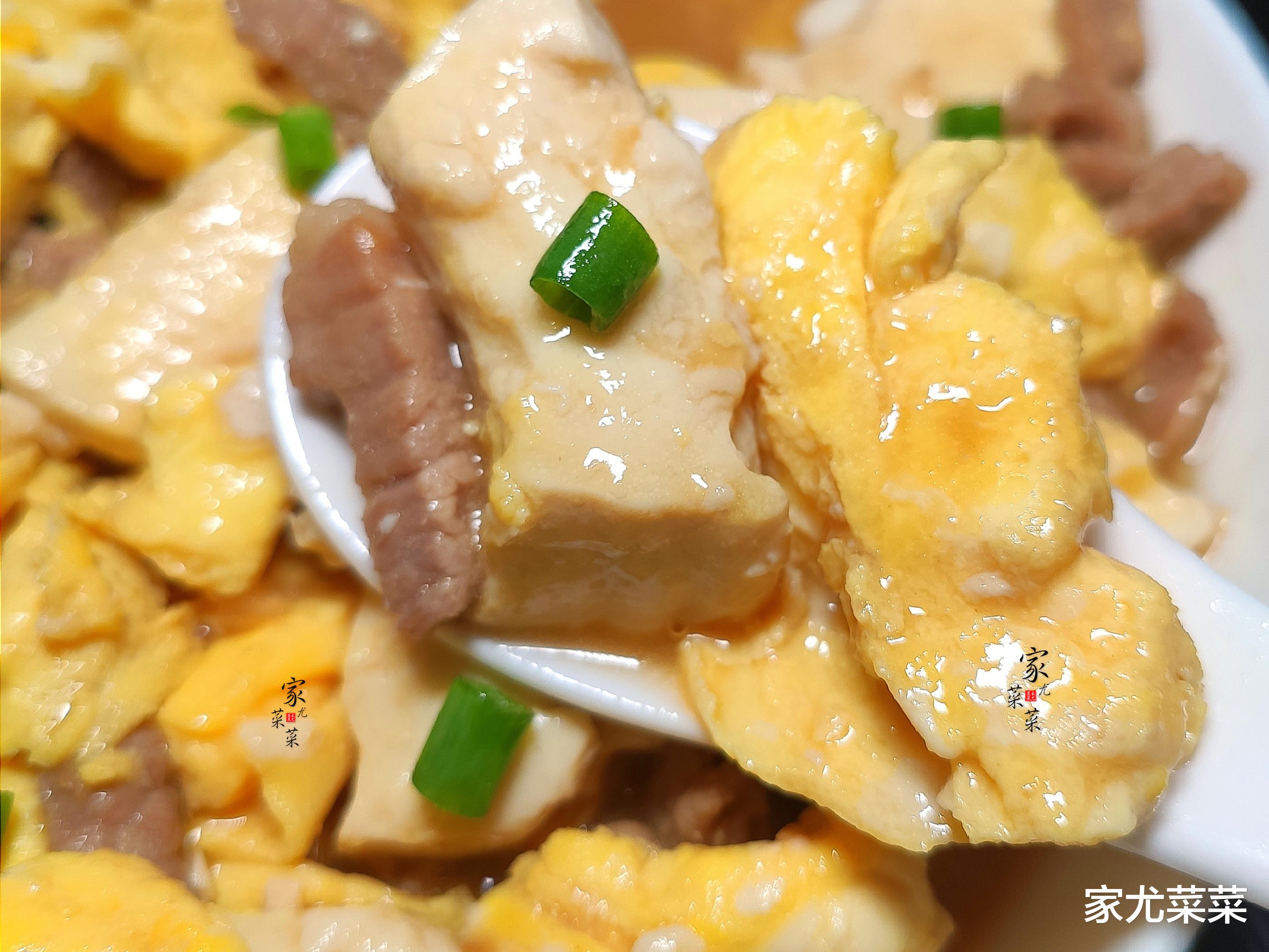 豆腐|建议中老年人:少吃大鱼大肉,多吃这2样,一周3顿,安稳过夏