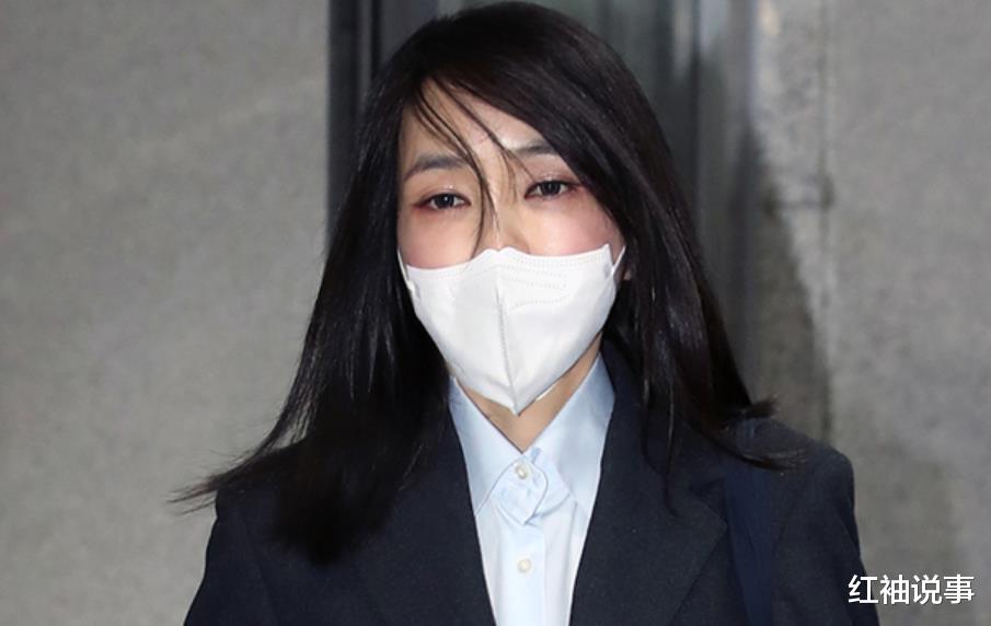蔬菜 韩国第一夫人换发型，空气刘海减龄又俏皮，50岁依旧嫩如高中生