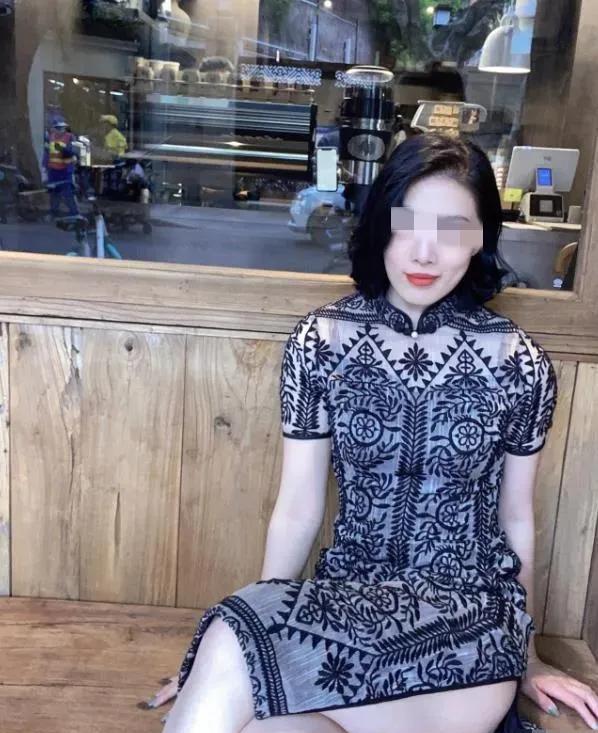 |又是大瓜！中石油高管与情人逛街被拍后续，女主大量私照曝光