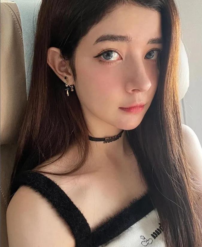 男星唐禹哲官宣求婚成功,混血女友比他小13岁,颜值超高还很有钱