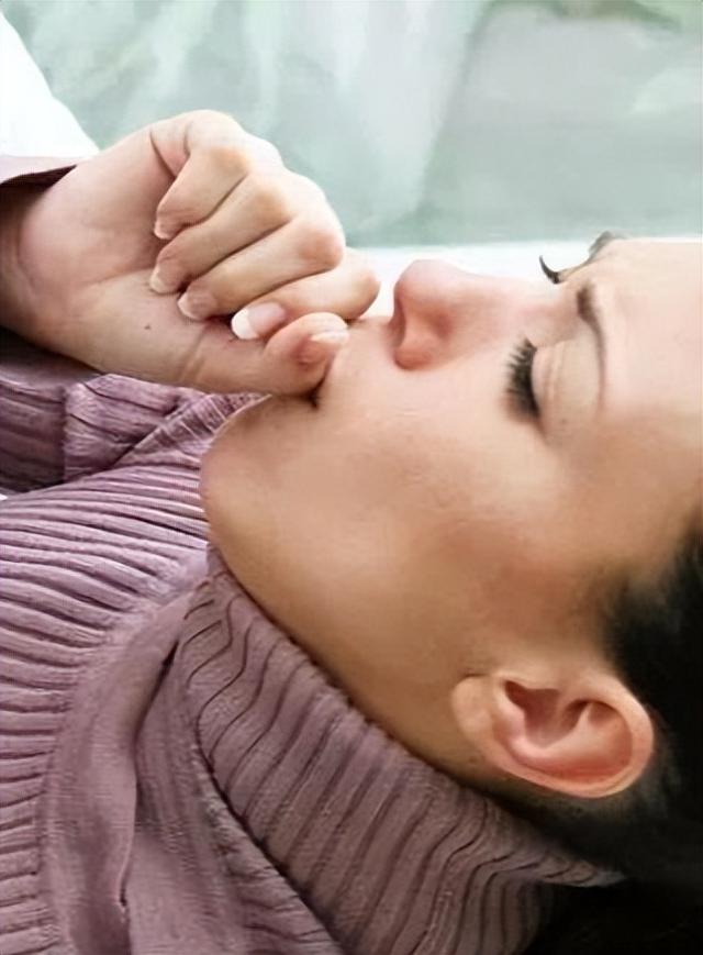 心脏不好的人，头部有五个异常，看看自己占了几个？