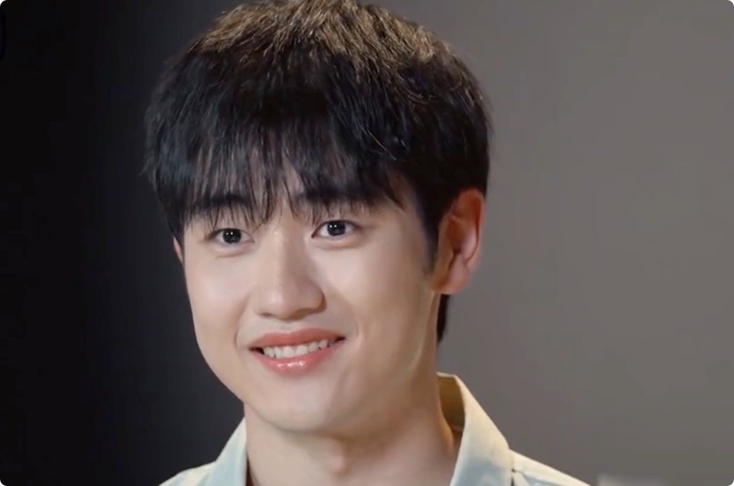 打针、脸僵、拒演肖战妈妈，金莎的死活“不服老”，真是迷之自信