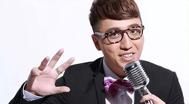 主持人华少的幻灭史：他的故事远比你想象的更恶劣