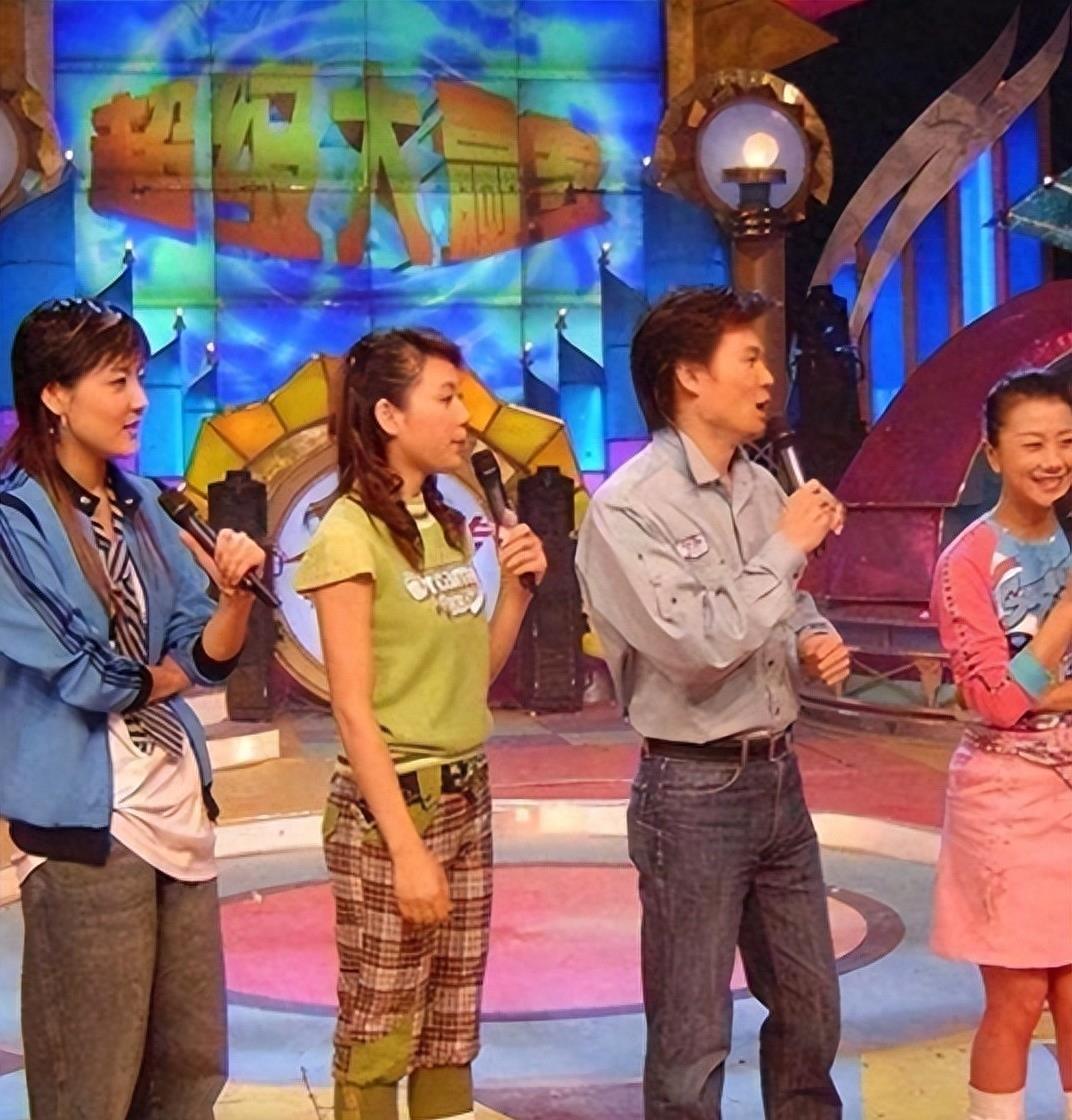 “傻姑”黄小蕾:被杜淳狂追,38天闪婚闪孕,被迪士尼“封杀”了