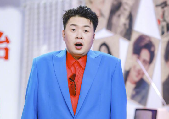 李冰冰|8位低调的“隐形富豪”,个个深藏功与名,赚得盆满钵满