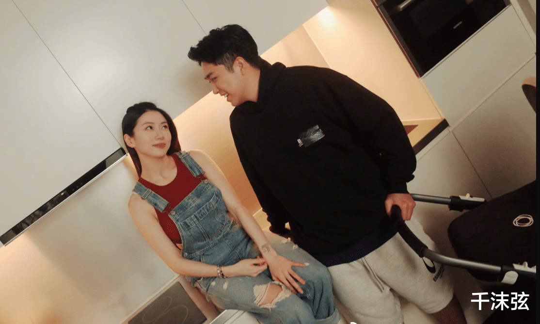 程晓玥|?郑恺前任程晓玥官宣生娃!女儿发量浓长相随爸,住39万月子中心