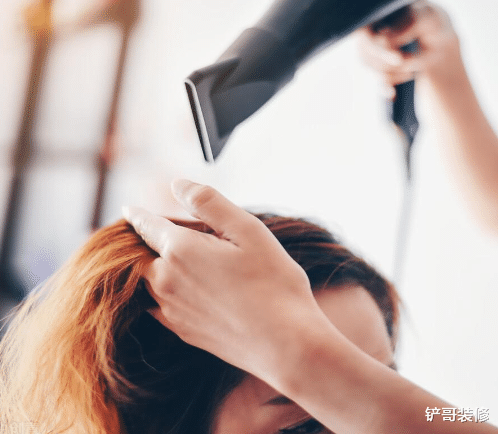 洗完头吹干还是自然干?多久洗一次头比较好?不懂看看