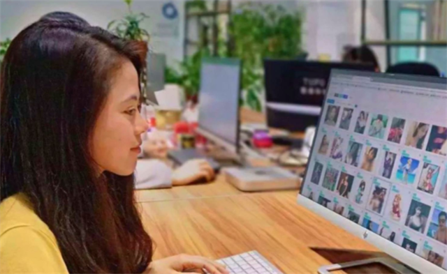 鉴黄师|揭秘女鉴黄师的真实生活：时薪不过6元，离职后无法直视这些词