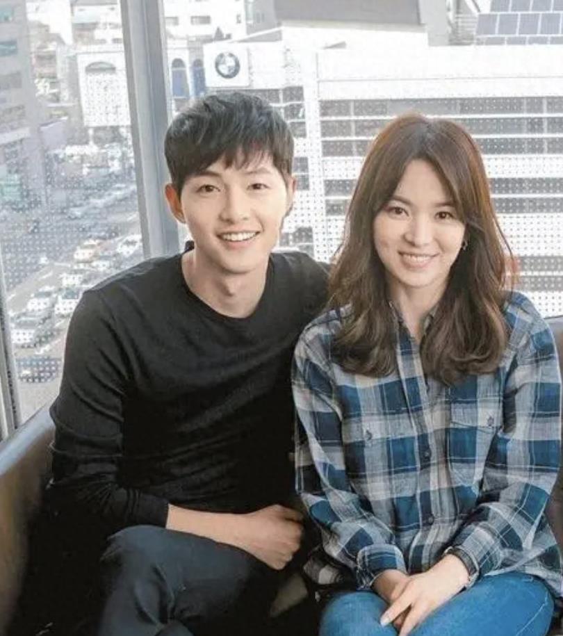 顶流韩星宋慧乔:表面光鲜亮丽,背地里却受韩国财阀的无尽玩弄