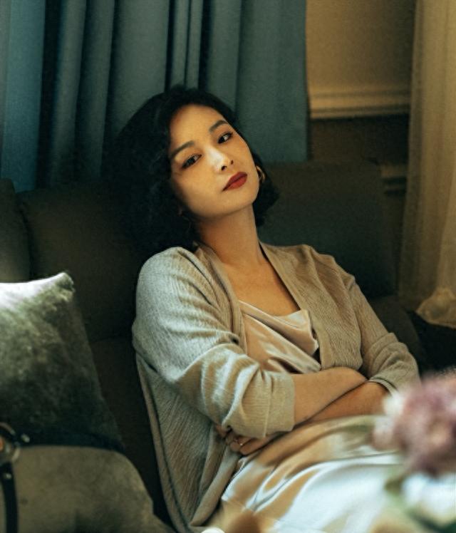 从爆红到“打回原形”，高叶只用了半年，终是步了张小斐的后尘