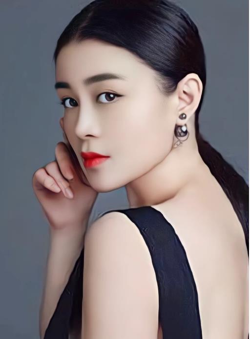 娇娇爆猛料！疑似证实赵本山与关婷娜的绯闻，称是真实的故事