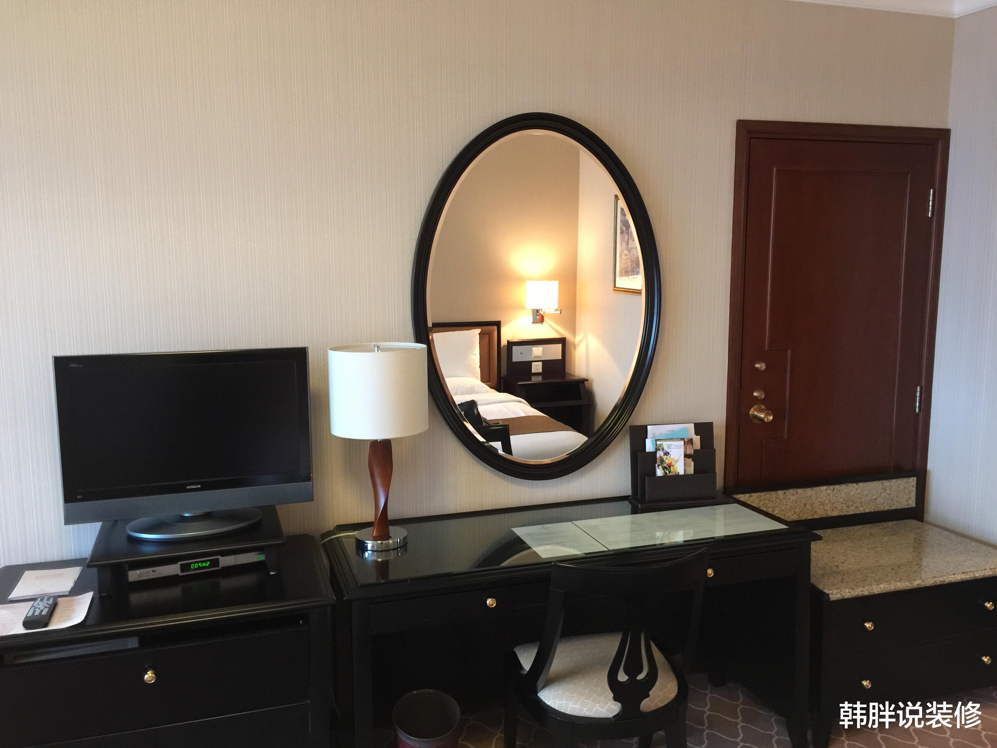 “床冲5处，家无宁日”，这5处地方是床的禁地，千万不要正对着