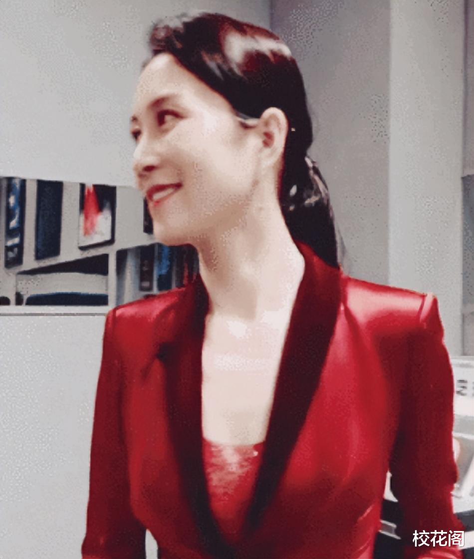 “坏女人”温峥嵘，24年不温不火，隐婚初恋生子，43岁风采依旧