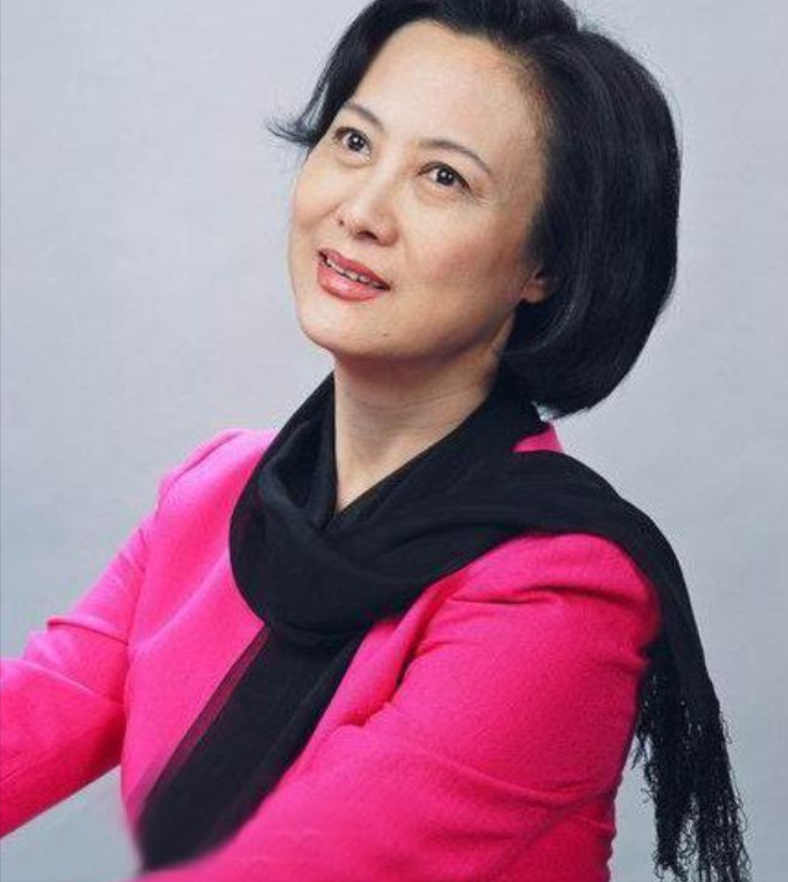 演员柏寒：55岁才走红，57岁离世，临终将31岁儿子托付给海清