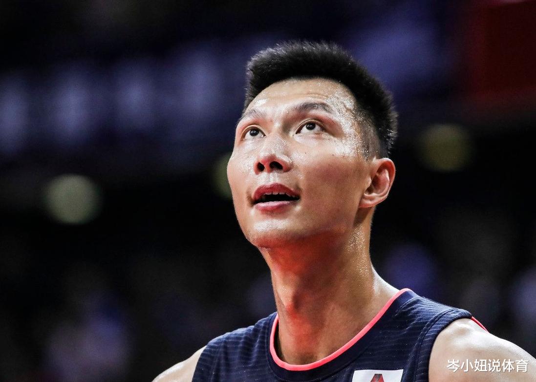 易建联的职业生涯有21年,其实算是非常漫长的,这点很伟大