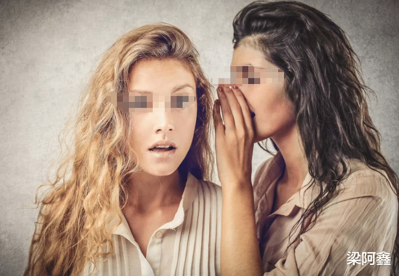 |殡仪馆搬尸工:烧尸体铲骨灰一天1000,只敢干半天,过不去那道坎