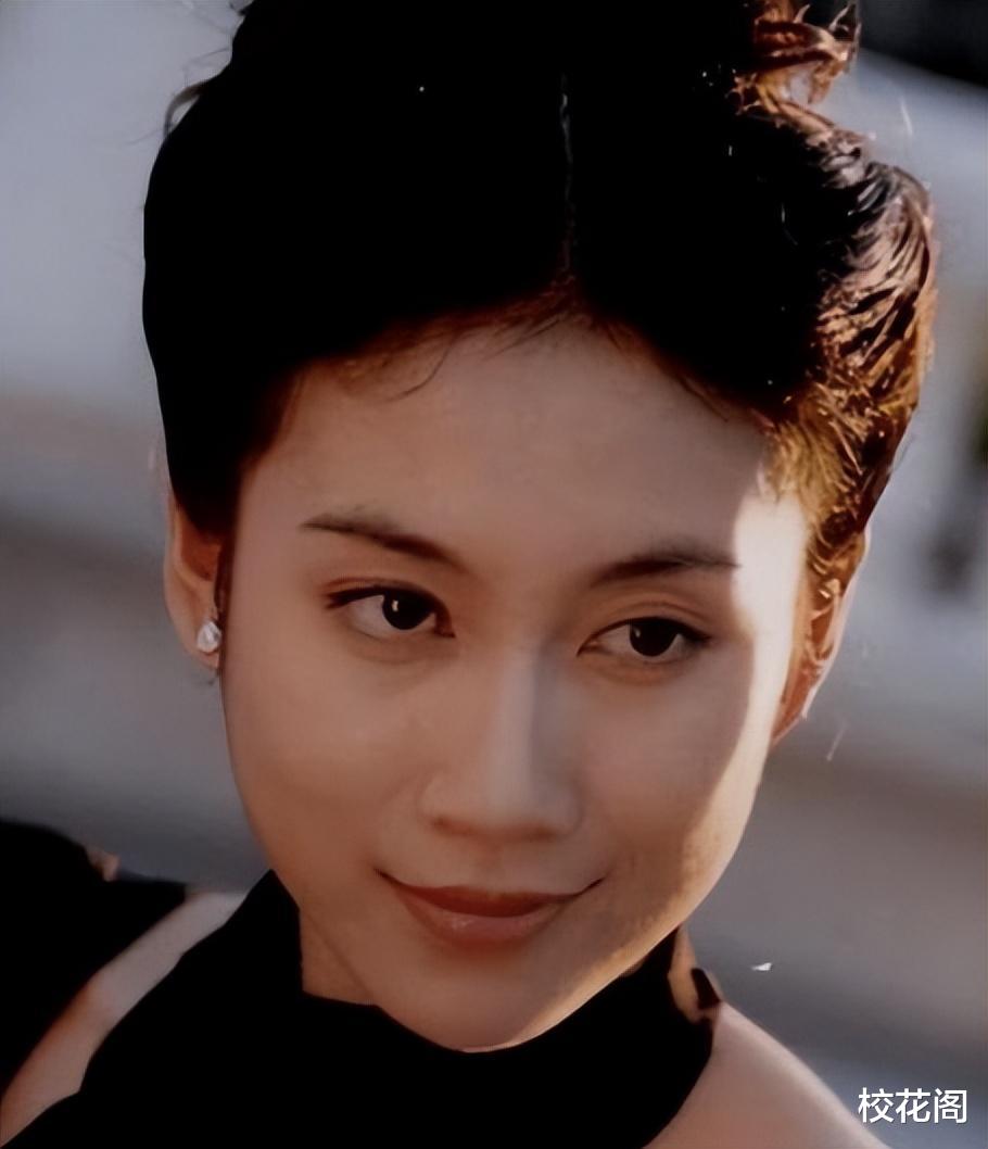 “坏女人”温峥嵘，24年不温不火，隐婚初恋生子，43岁风采依旧