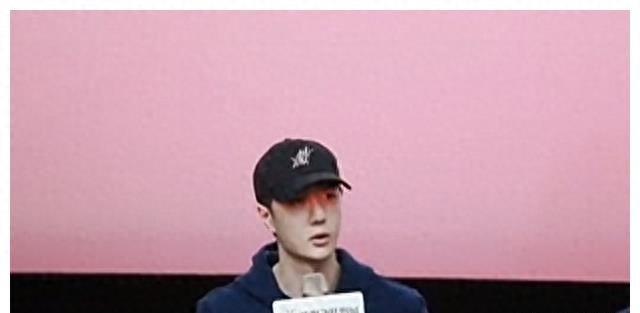 “文盲演员”被央媒发长文批评,言辞犀利!真是一点脸面都不给留