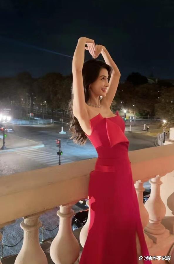 Lisa和LV三公子共进晚餐，Angelababy再被波及，《奔跑吧》恐延期