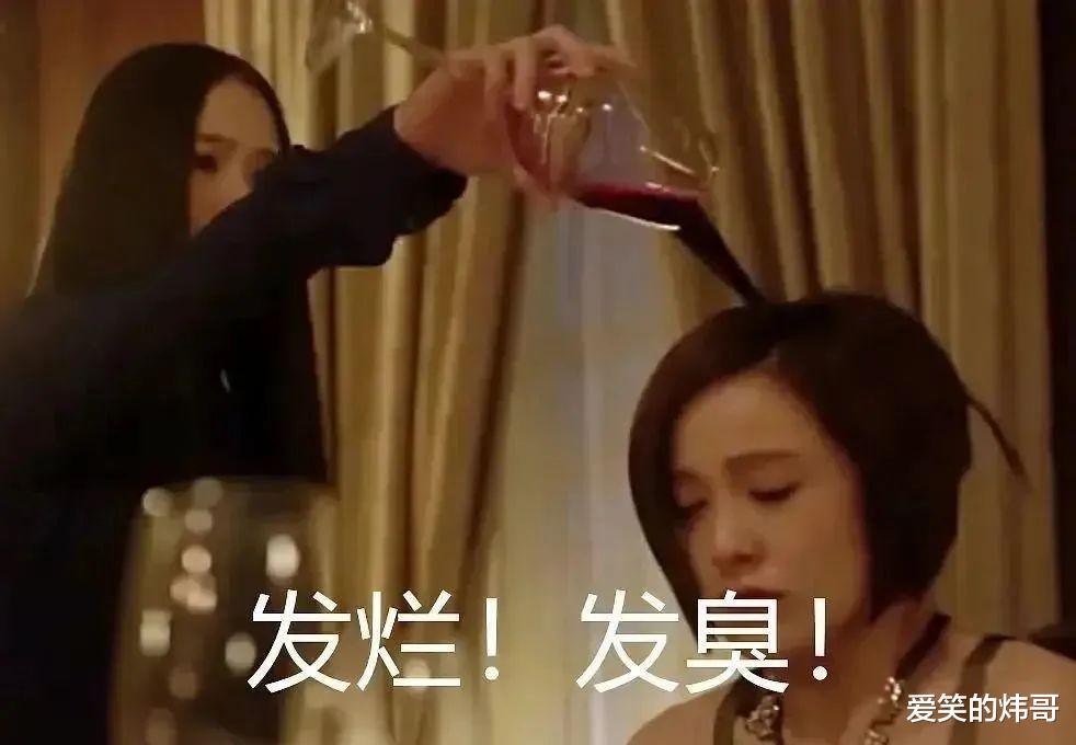 00后|第一批00后打工人，浑身上下只有嘴是硬的