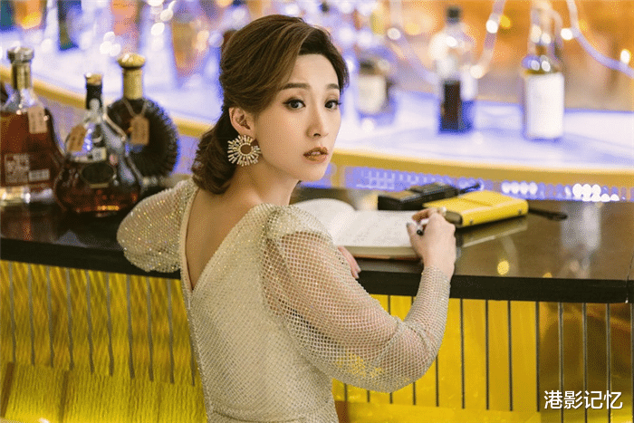 TVB|TVB深夜重播一部僵尸剧:郑秀文一人分饰两角,关宝慧是童年噩梦