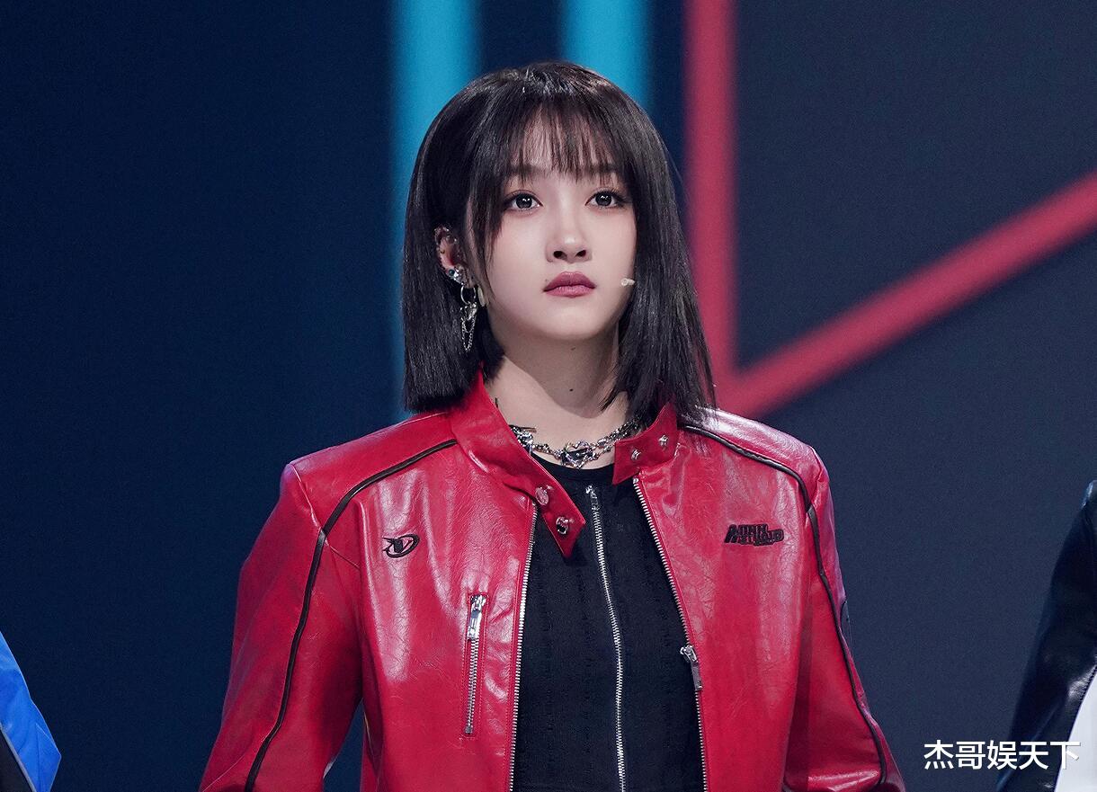 沈腾|《王牌》收官沈腾3次封神，1次为自己，1次为贾玲，1次为王牌家族