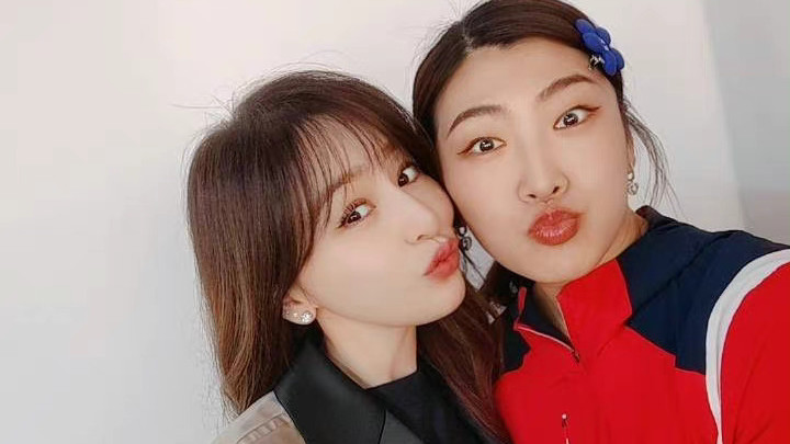 演唱会宣传存疏忽遭追问，王心凌向冬奥冠军徐梦桃公开道歉