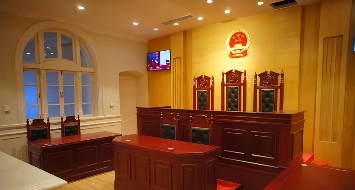 央视最美主持人去世！意外推错门遭受“折磨”19日，惨剧背后是警醒