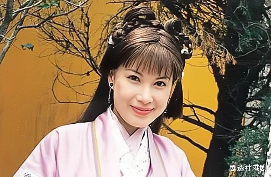 江希文|恭喜！53岁香港知名女星公开新恋情，未婚产女遭前男友家暴