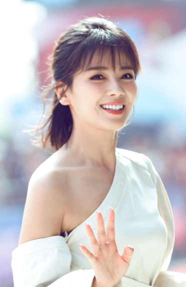 贤妻刘涛:私生女风波刚刚平息,又被某女星公开指责不择手段上位