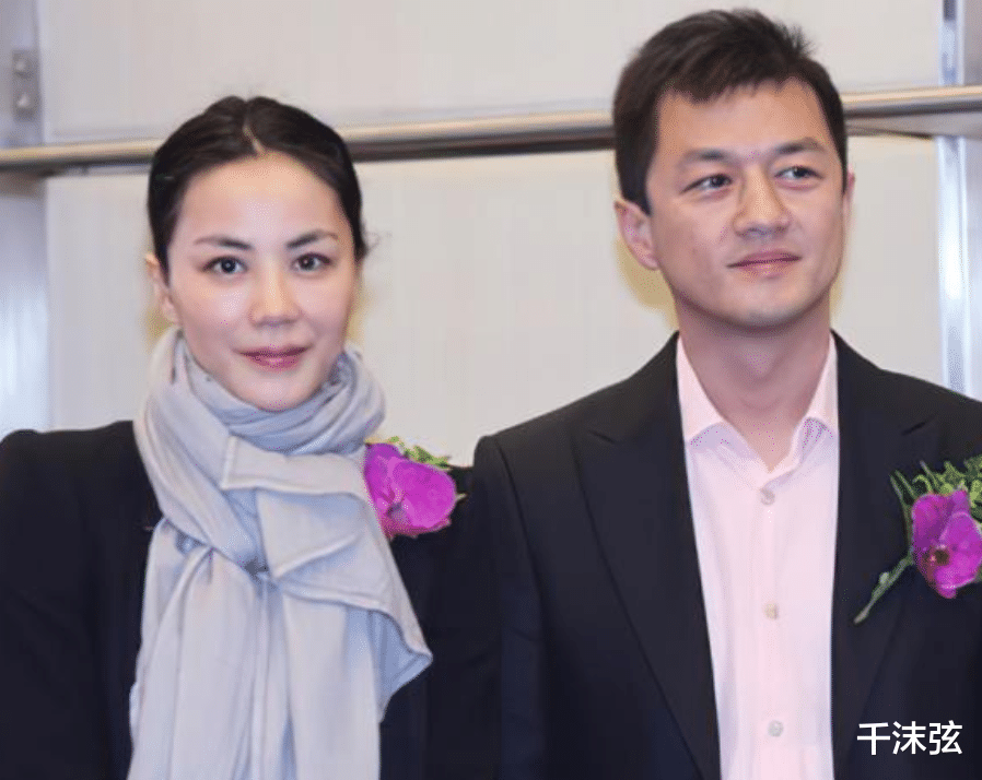 李亚鹏|真没钱还是假没钱?李亚鹏拿10亿古董炫富,不还4000万债务