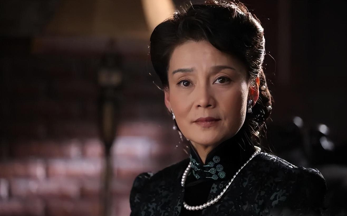 王琳|5位“妈妈专业户”:天生一张养尊处优脸,浑身贵气,演不来穷人