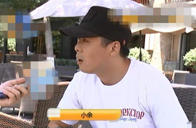 游泳男教练被女粉丝撩，聊天感觉像初恋，直到对方发来吸氧气照片