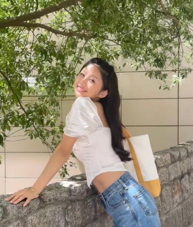 张翰|38岁张翰新恋情曝光,女方24岁肤白貌美大长腿