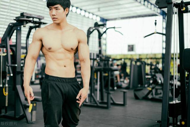 长期健身的人，会收获什么益处？如何成为一个合格健身的人呢？