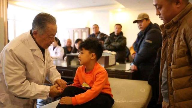 肝癌|93岁国医大师王烈,总结了一套不花钱的养生法,简单易学你也试试