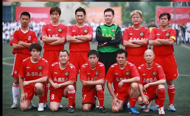 杜淳|谭咏麟刘德华陈奕迅领衔!中国香港明星队踢贵州村超