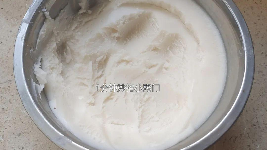 |熬猪油，只放盐是外行，切记多放2样，又白又香还不腥，久放不坏