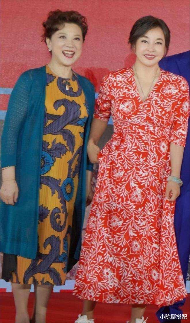 71岁刘晓庆再演少女,底下全是恶评:和自然老去的女星比差距太大