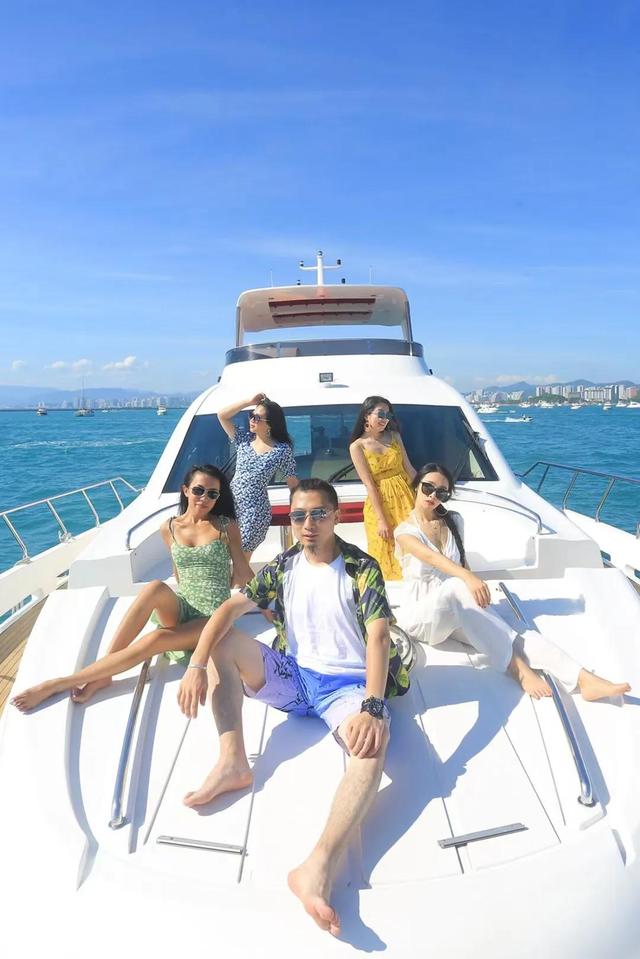 护肤美容 网友：你一年到头在外面旅行，为什么晒不黑？