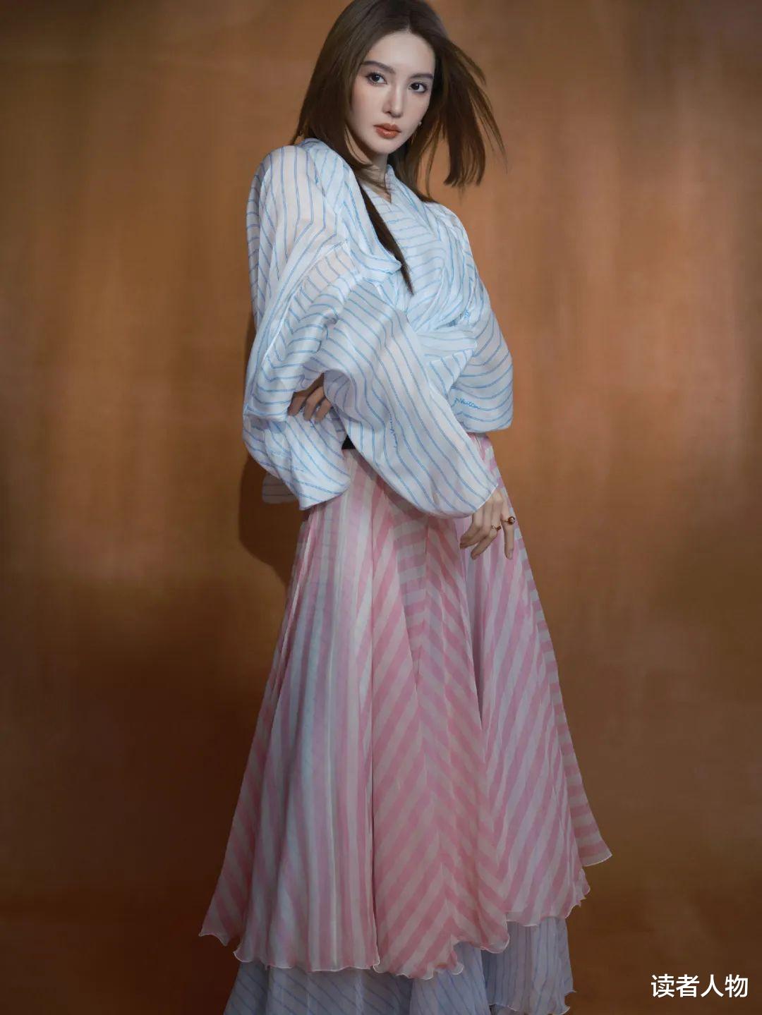 赵露思艳压迪丽热巴?看见生图我笑了